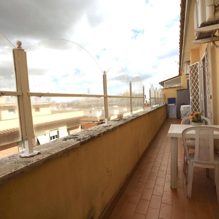 Manuela Holiday House - Appartamento con 2 Camere da Letto e Terrazza - 6
