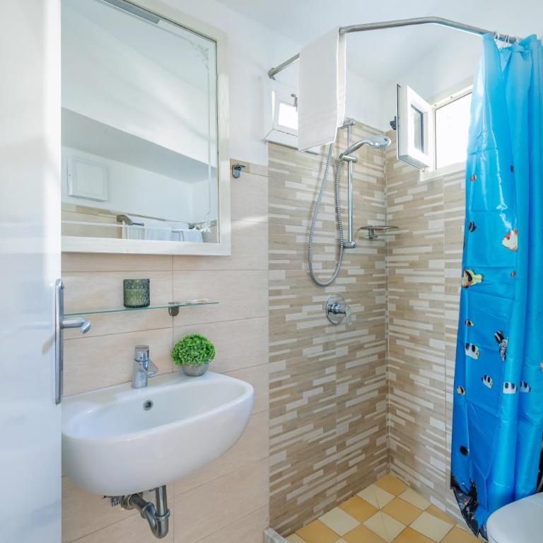 Villa De Luca - Luxury villa with terrace and Jacuzzi by the sea - Villa con Vista Mare - 8