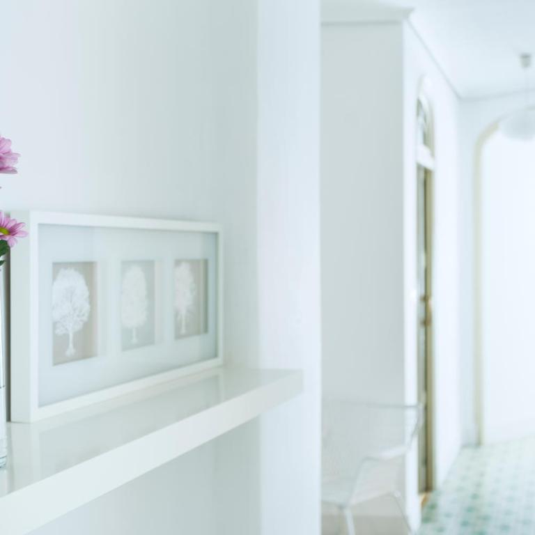 Victoria Site-Luxury Center - Three-Bedroom Apartment - 17