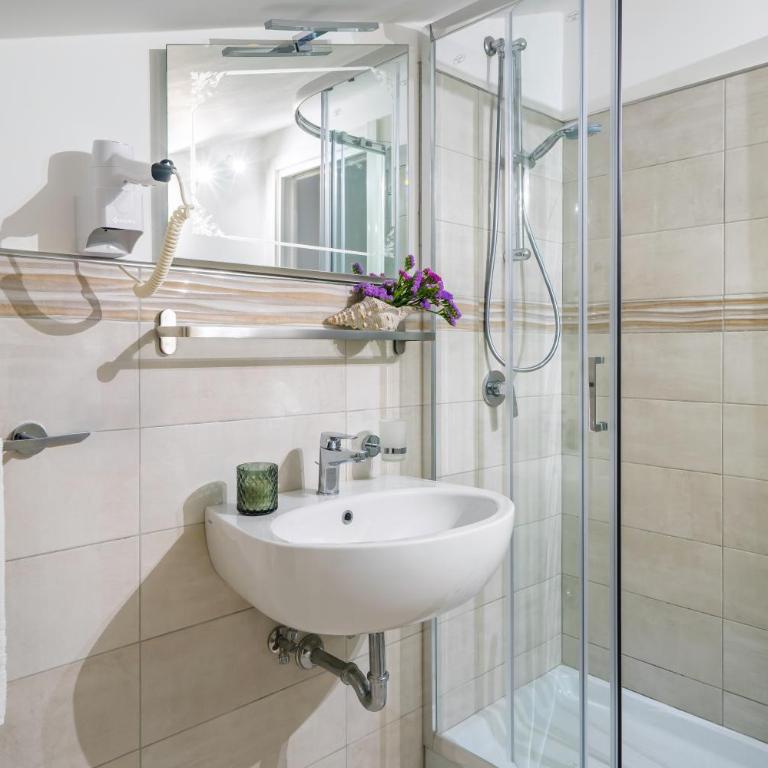Villa De Luca - Luxury villa with terrace and Jacuzzi by the sea - Villa con Vista Mare - 36