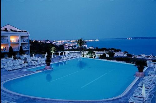 Holiday Paradise - Cannes - Sea View - Pool - Free Parking - Beach 4 min - Appartement 1 Chambre - 26