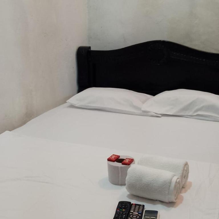 Hostal #10-33 - Double Room with Private Bathroom - 1