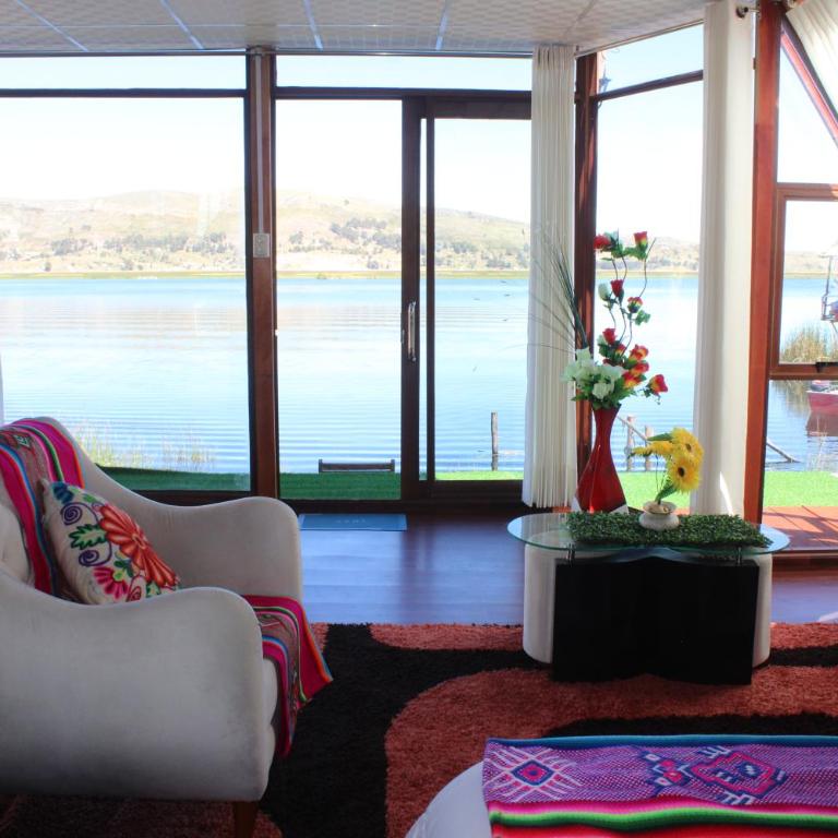 Titicaca Aruntawi Lodge Peru - Habitación Cuádruple con vistas al lago - 4