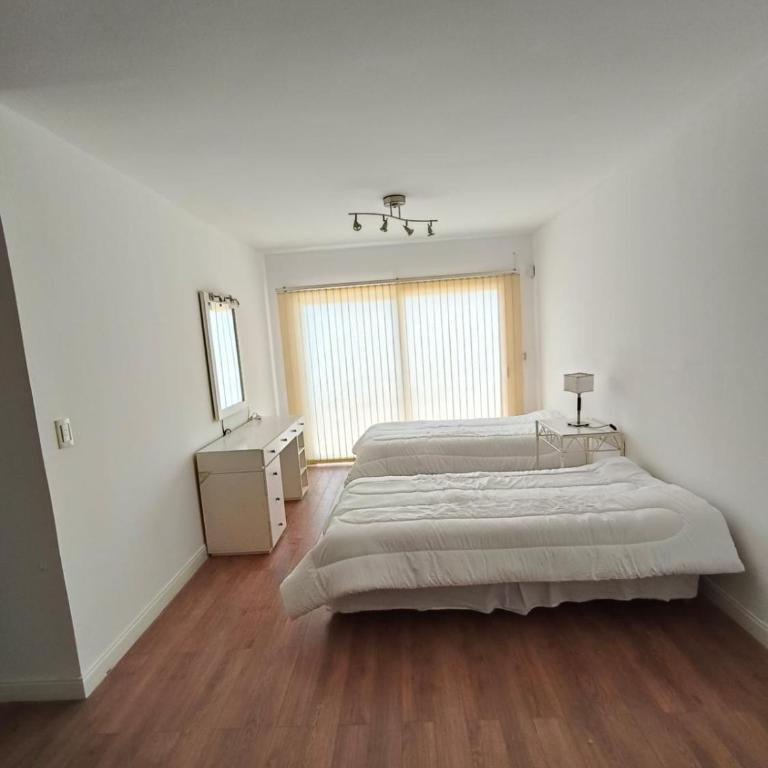 Depto La Perla - 1 dormitorio y Living con sofa Cama - Loft - 15
