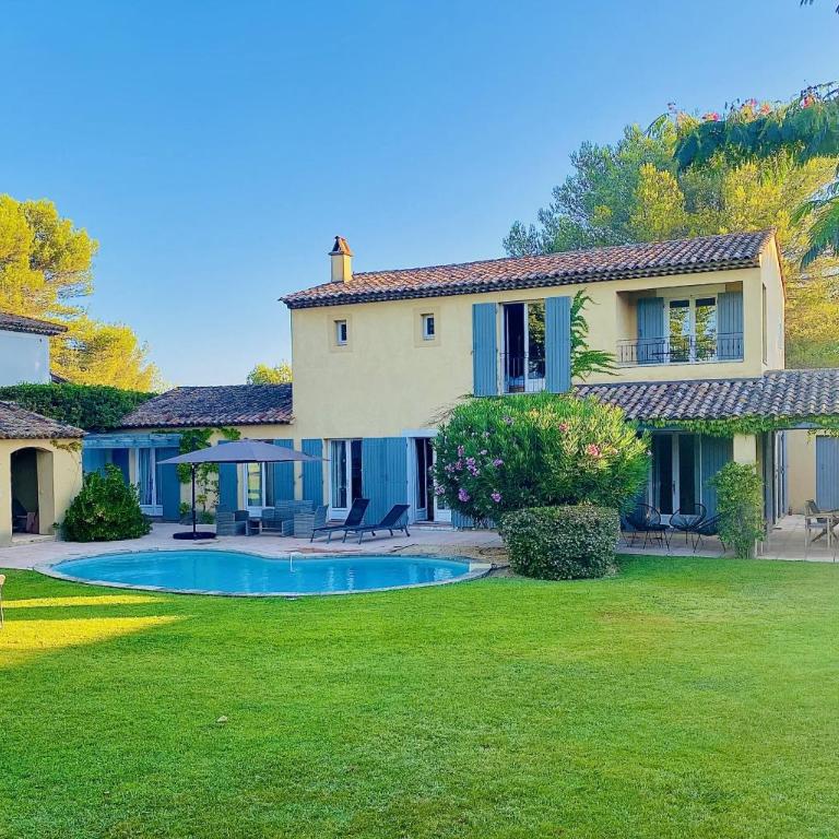 Villa-Provence-Pont-Royal - Villa avec Piscine Privée - 2