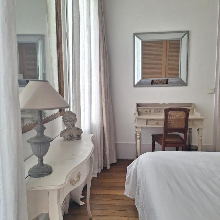 Plein Centre Charmant et Lumineux - Appartement 2 Chambres - 20