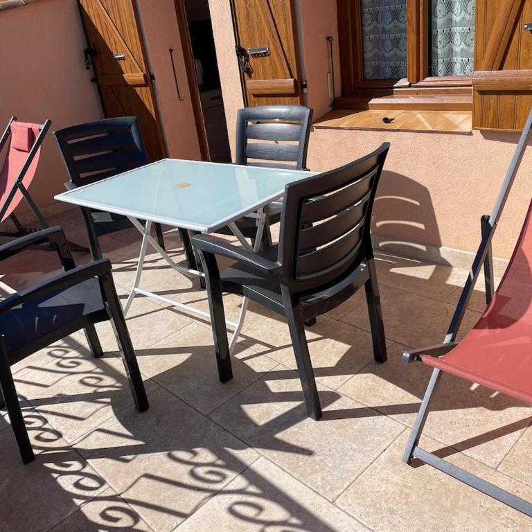 Joli appartement avec terrasse Baccara - Apartamento de 1 dormitorio - 2