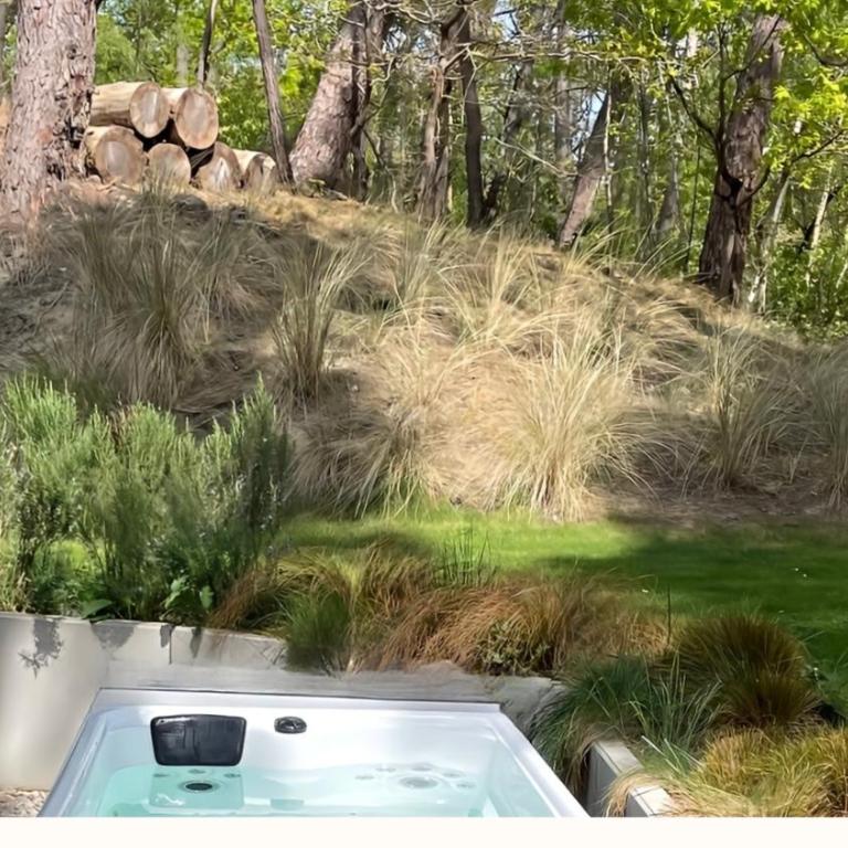Villa Brigitte - Deluxe Suite with Jacuzzi - 10