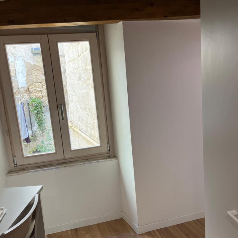 GROUND STONE - Appartamento con 1 Camera da Letto - 35