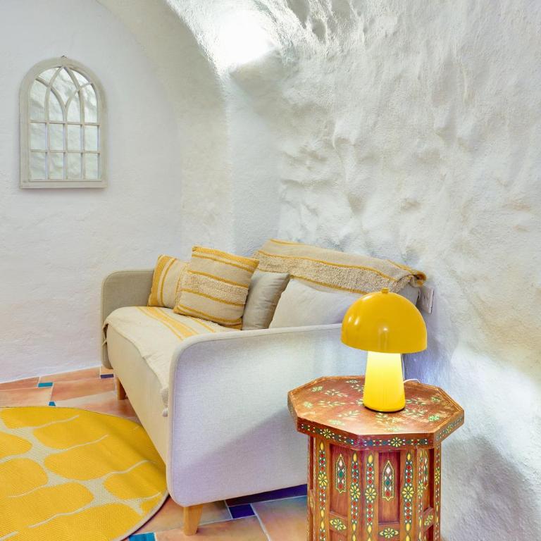Cueva la Bonica - Hostatel - Two-Bedroom Chalet - 32