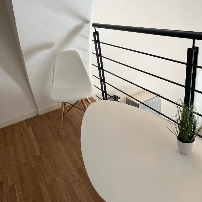 GROUND STONE - Appartamento con 1 Camera da Letto - 15