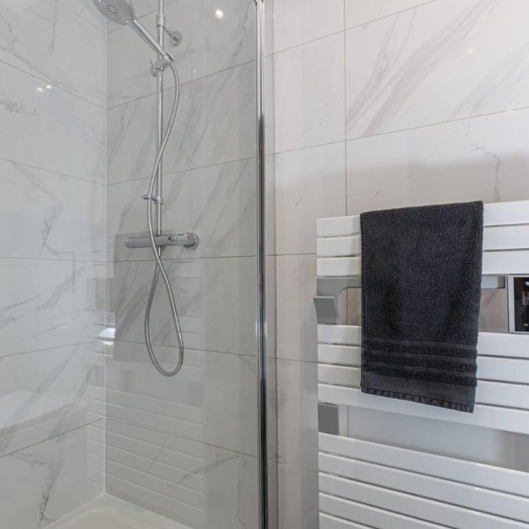 Deluxe studio tout équipé - hyper centre historique - Suite with Spa Bath - 5