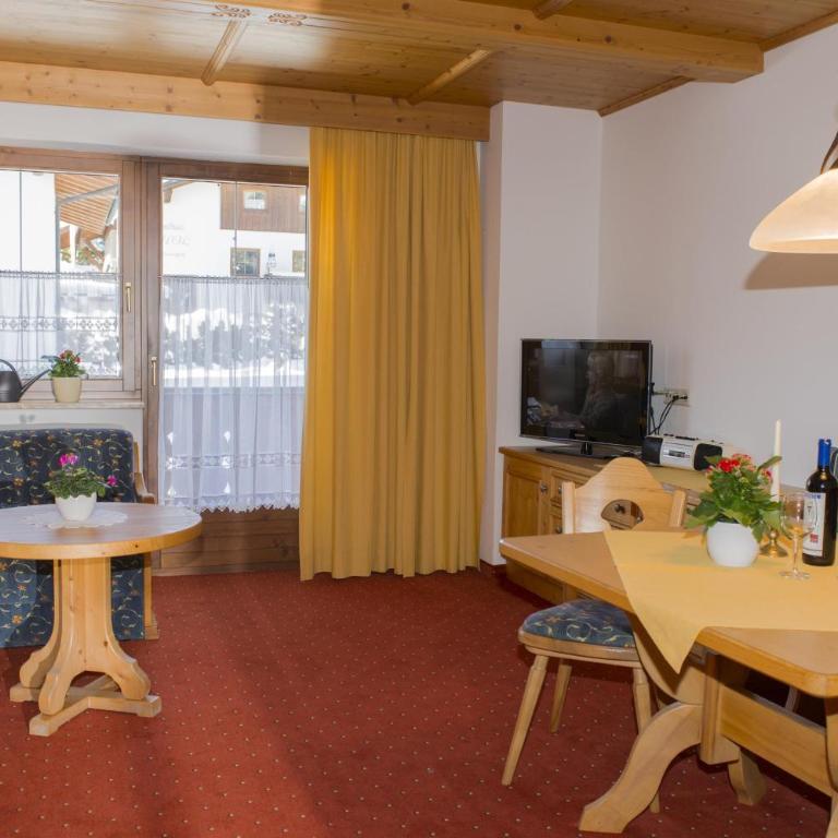Apartment Pichler - Apartment mit 2 Schlafzimmern und Dusche - 2