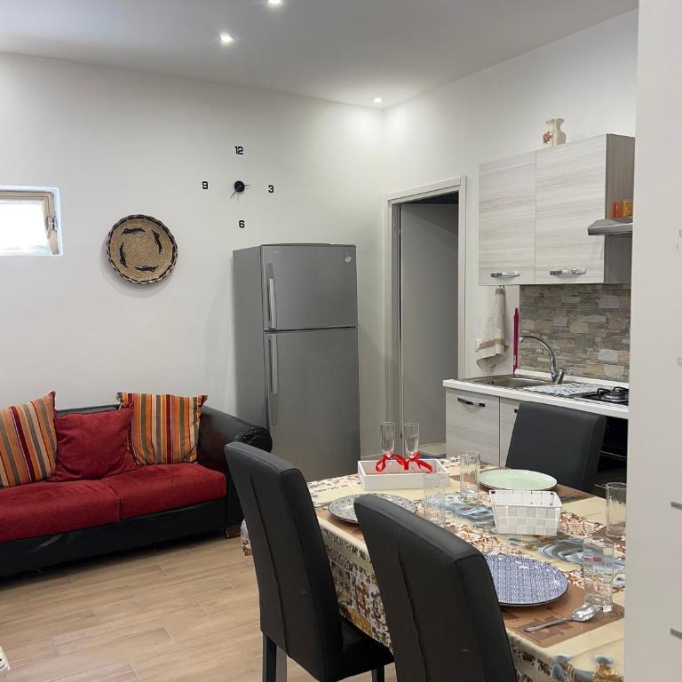 Casa Annachiara - Two-Bedroom House - 18