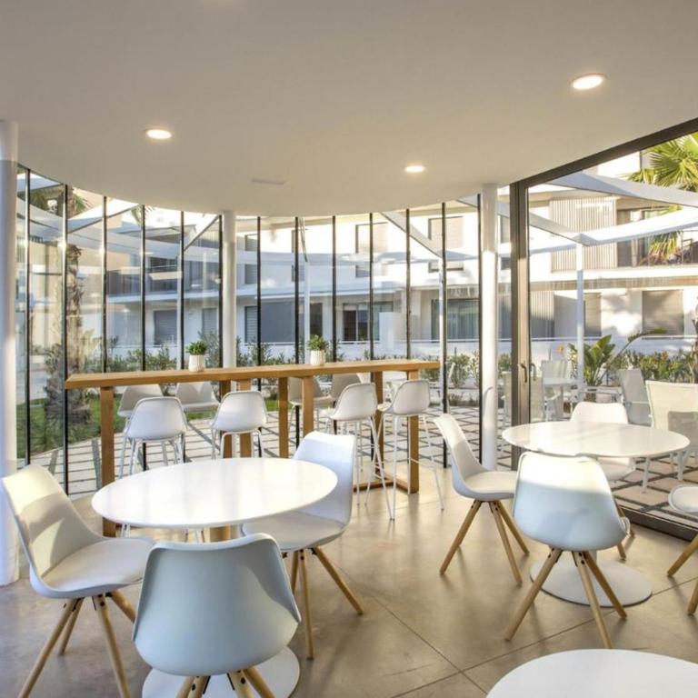 Marina Real III Denirent - Apartamento de 2 dormitorios con vistas a la piscina - 7