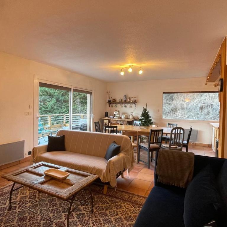 Gîte confort 15 couchages, vue panoramique Montagne Hautes Alpes, Terrasses - Casa de 6 dormitorios - 52