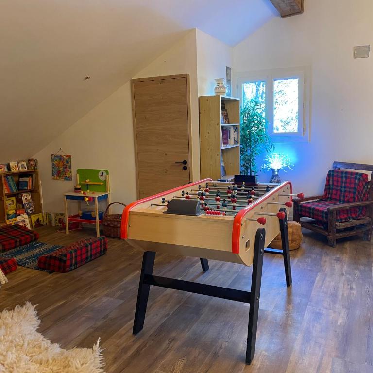 Gîte confort 15 couchages, vue panoramique Montagne Hautes Alpes, Terrasses - Casa de 4 dormitorios - 36