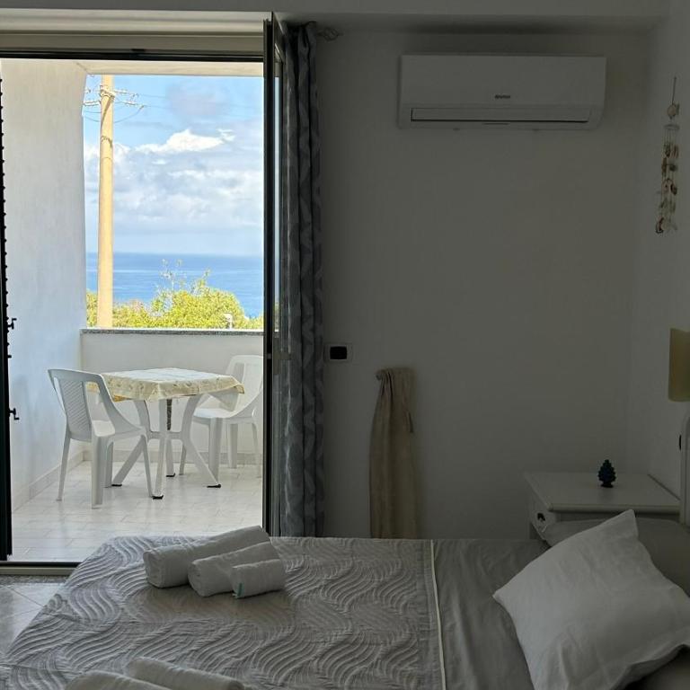 L'Alba - Appartamento con 2 Camere da Letto, Balcone e Vista mare - 20