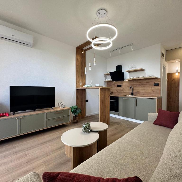 Olive Branch Studio Apartment Dobra Voda - Studio with Garden View - 1