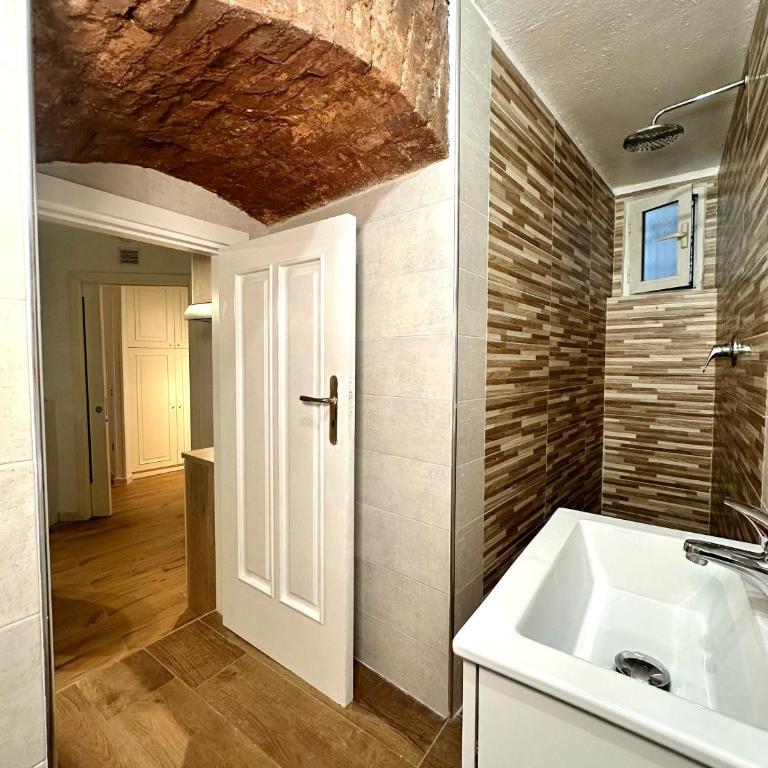 Portobello In Centro - Appartamento con 1 Camera da Letto - 2