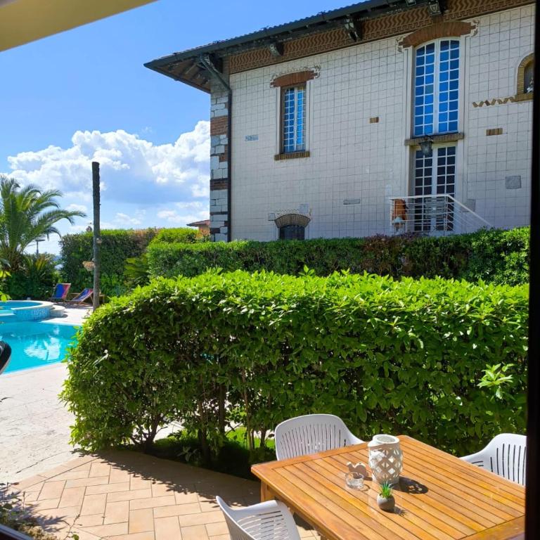 Villa Maria Apartments - Studio - Vue sur Piscine - 8