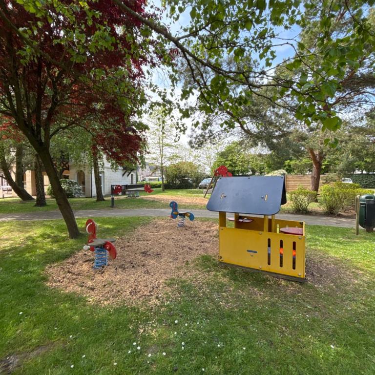 Petit Golf résidence privée piscine chauffée - Appartamento con 2 Camere da Letto e Balcone - 21