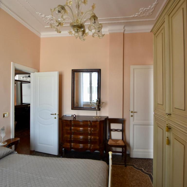 Classicosuitetetti Attico di charme con terrazza solarium privata, a pochi minuti dalla Fiera e dal mare - Appartamento con Terrazza - 15