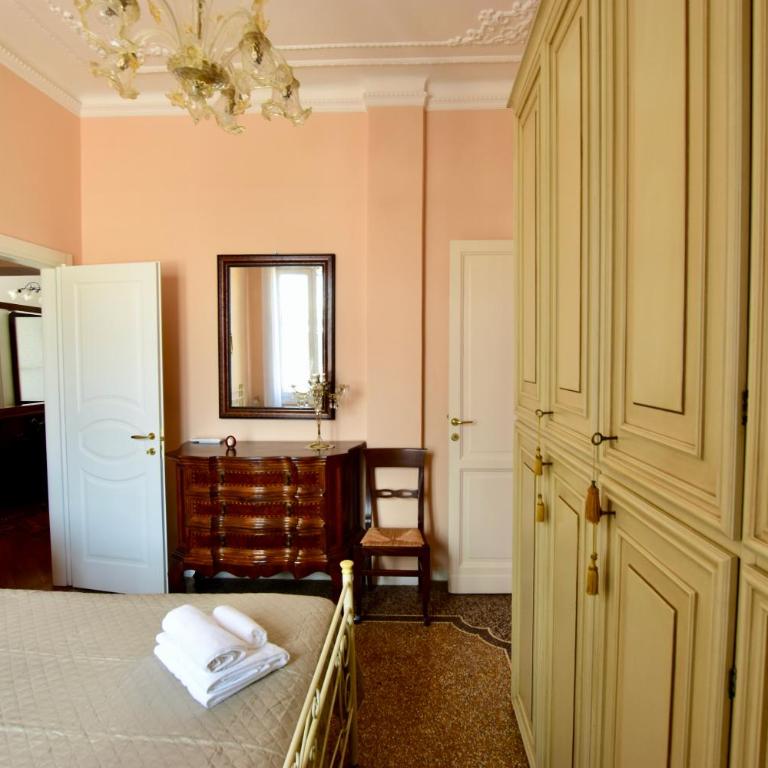 Classicosuitetetti Attico di charme con terrazza solarium privata, a pochi minuti dalla Fiera e dal mare - Appartamento con Terrazza - 24
