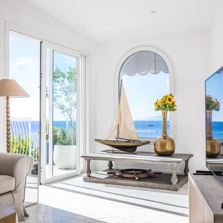 Villa Stunning view on the sea of Naples with pool - Villa with Sea View - 1