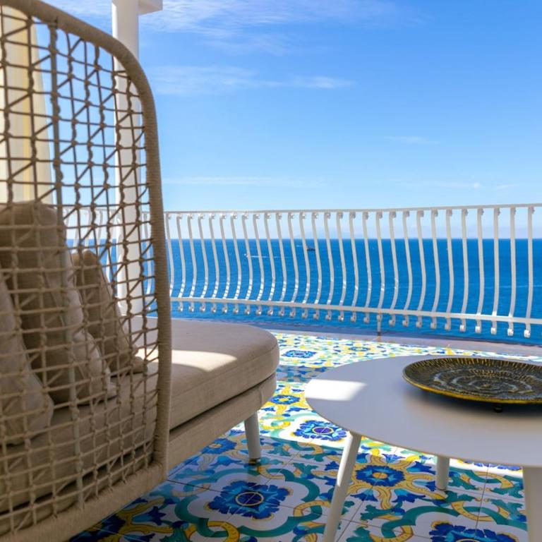 Villa Stunning view on the sea of Naples with pool - Villa with Sea View - 17