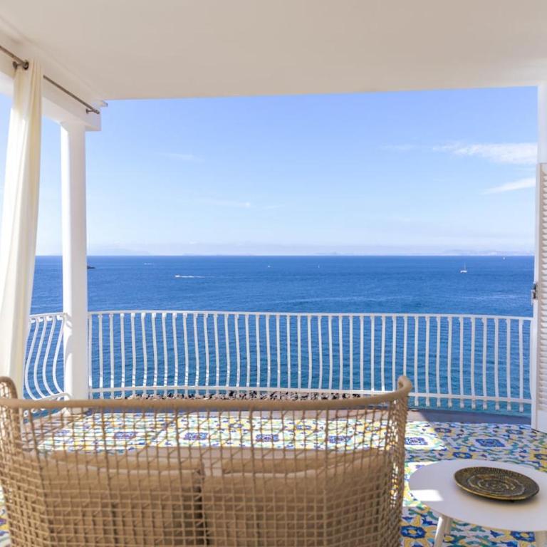 Villa Stunning view on the sea of Naples with pool - Villa with Sea View - 23