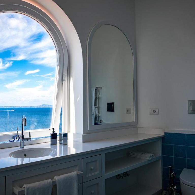 Villa Stunning view on the sea of Naples with pool - Villa with Sea View - 31