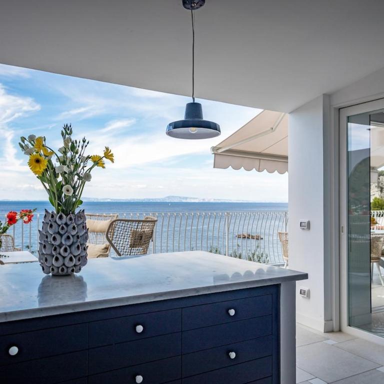 Villa Stunning view on the sea of Naples with pool - Villa with Sea View - 59