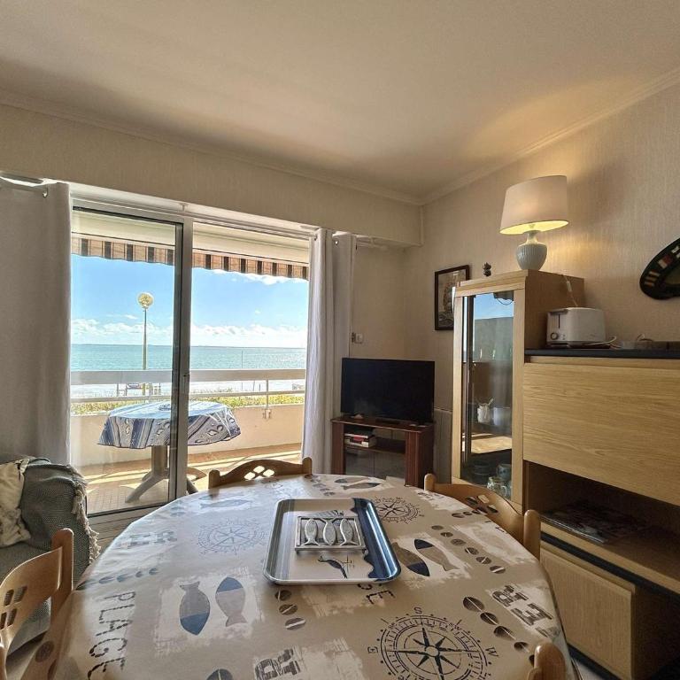 Studio agréable 4 pers. avec terrasse et parking, La Baule - FR-1-245-133 - Apartment (4 Adults) - 1