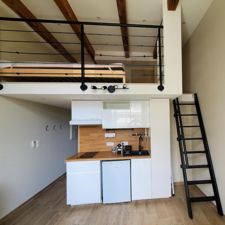 Bioves - Mezzanine studio, Charming & Comfortable - Appartement 1 Chambre - 10