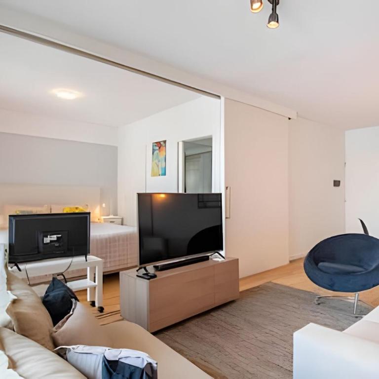 Arenales: Modernos Apartamentos con Piscina y Seguridad 24Hs. en Recoleta - Apartamento Premium de 1 dormitorio - 18