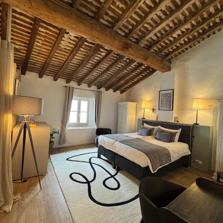 La Chapelle sur la Sorgue - Chambre Double ou Lits Jumeaux Deluxe - Vue sur Ville - 2