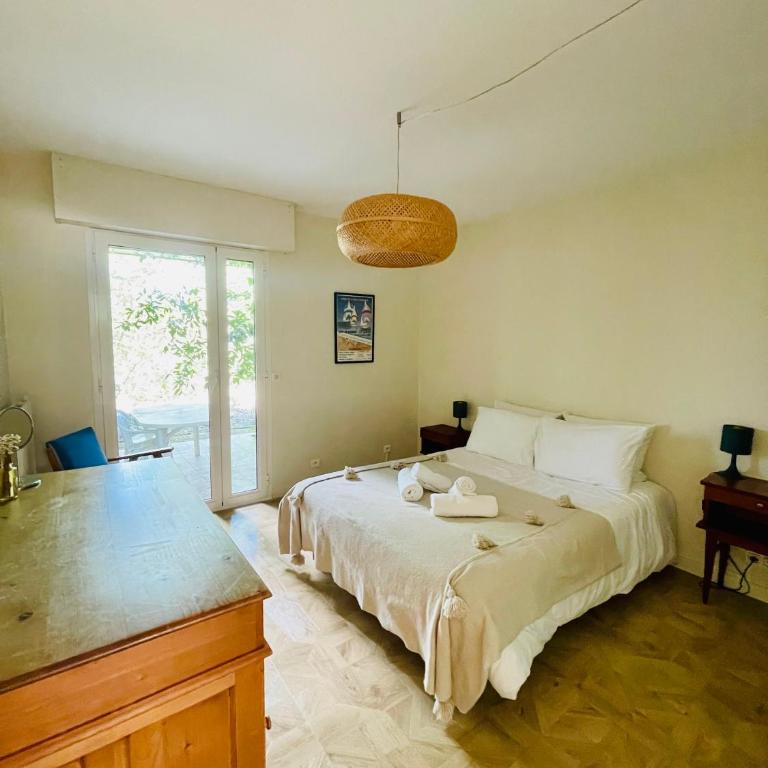 Le Domaine de la Montagnette - Villa - 3