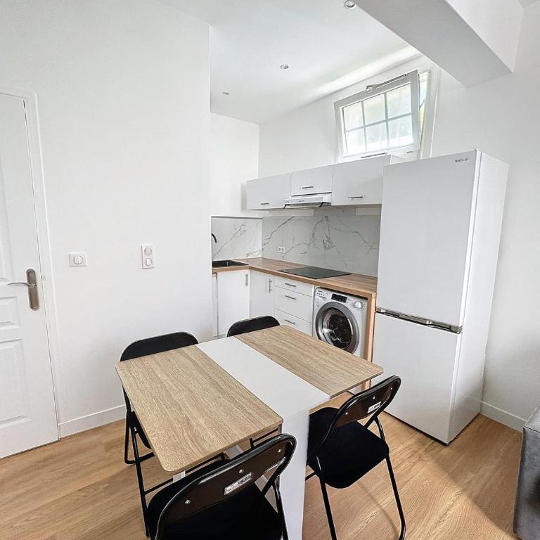 2 pièces à 5 minutes des plages avec Parking - Appartement 1 Chambre - 4