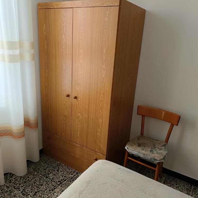 A.A.U.T. Via Bordone 11 - Moneglia (GE) - ITALY CITRA: 010037-LT-0358 - Apartamento de 3 dormitorios - 10