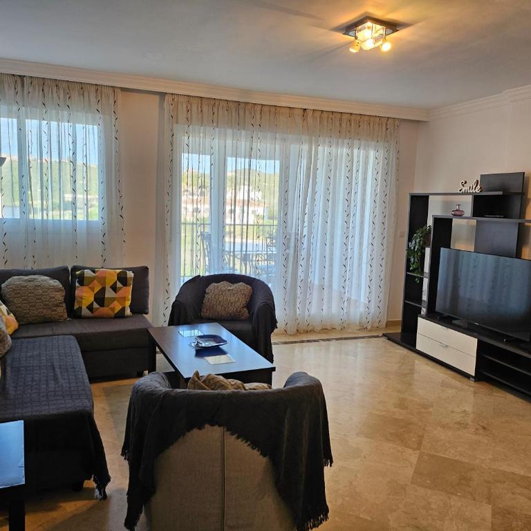 3 bedrooms with pool & parking, close to sea and Gibraltar - Apartamento de 3 dormitorios - 26