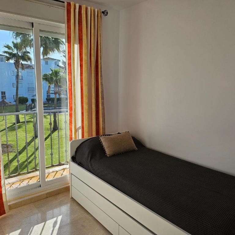 3 bedrooms with pool & parking, close to sea and Gibraltar - Apartamento de 3 dormitorios - 18