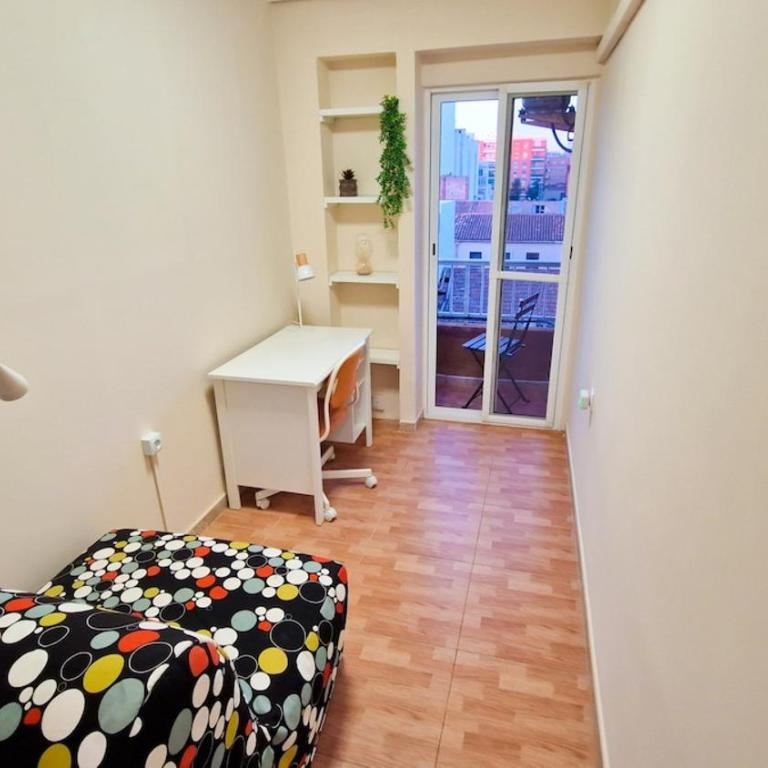 Relax Mediterráneo a 500m de Playa AAC y Wifi6 - Apartamento de 3 dormitorios - 18