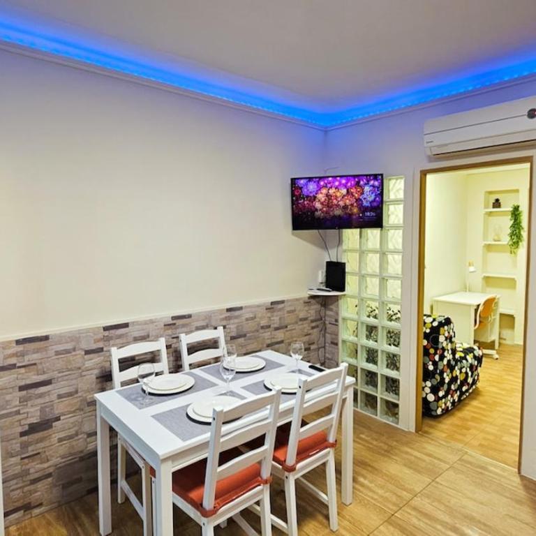 Relax Mediterráneo a 500m de Playa AAC y Wifi6 - Apartamento de 3 dormitorios - 24
