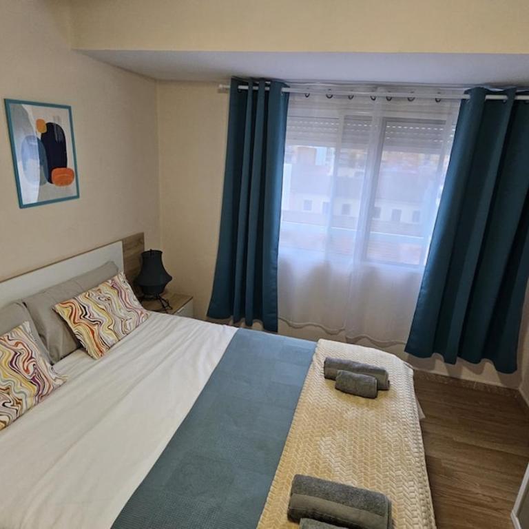 Relax Mediterráneo a 500m de Playa AAC y Wifi6 - Apartamento de 3 dormitorios - 37