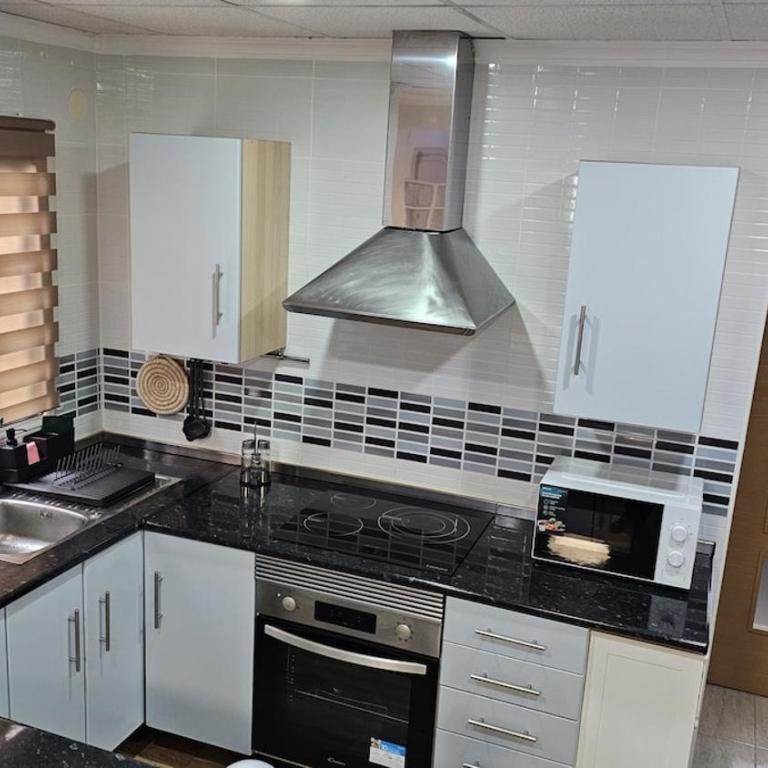 Relax Mediterráneo a 500m de Playa AAC y Wifi6 - Apartamento de 3 dormitorios - 53