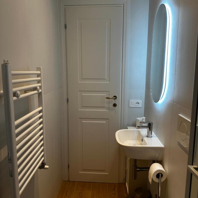 Vatican deluxe apartment - Casa Cesarina - Appartamento con 2 Camere da Letto - 24