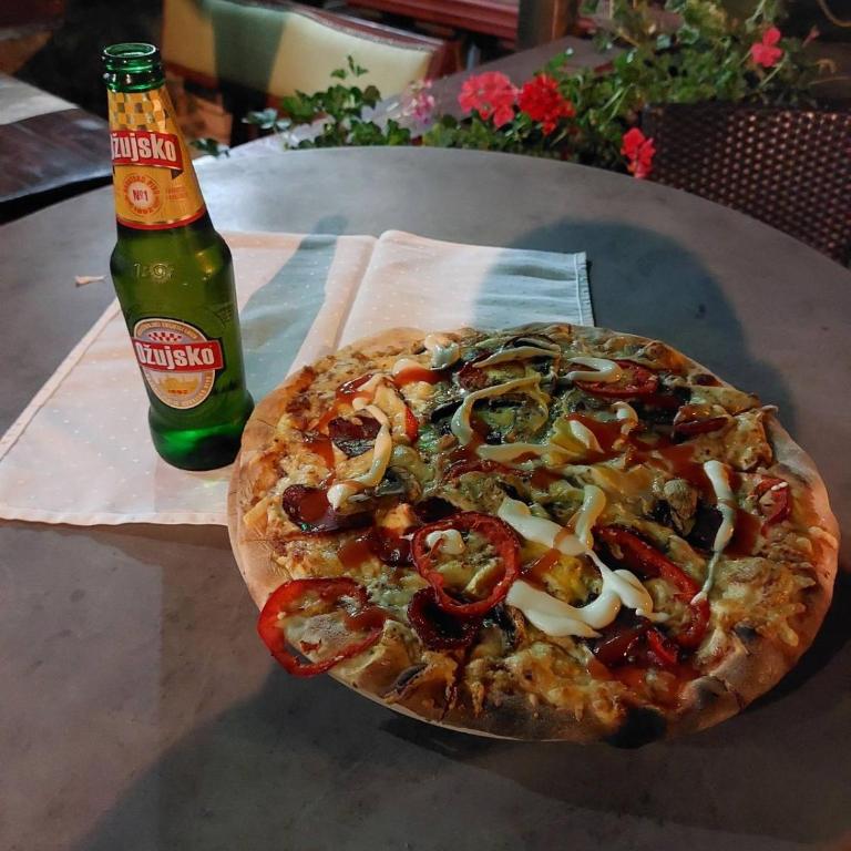 Apartments Daut's Tower - Mala Dvokrevetna Soba sa Zasebnim Krevetima - 10