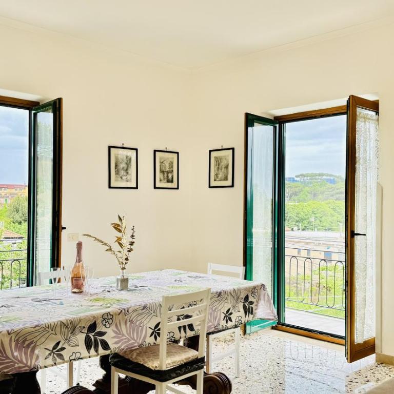 Sunshine in the City Center - Appartamento con 2 Camere da Letto - 2
