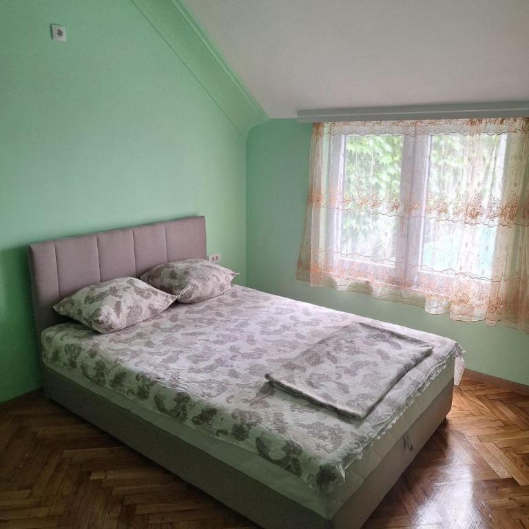 Dream 9 - One-Bedroom Apartment - 1